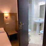 ホテル Alex Square