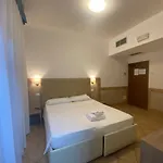 Alex Square 3* Roma