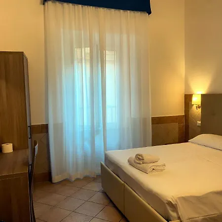 Alex Square 3*
