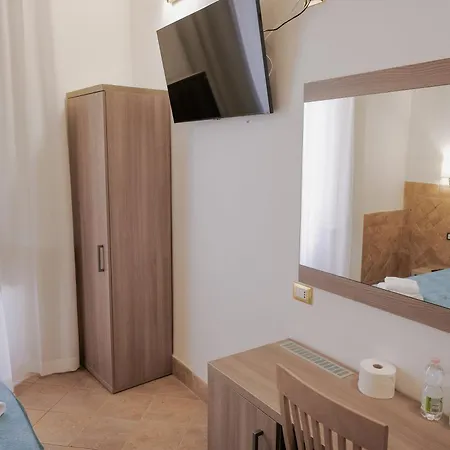 Otel Alex Square