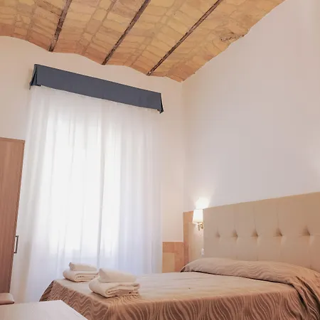 Alex Square Hotel 3*