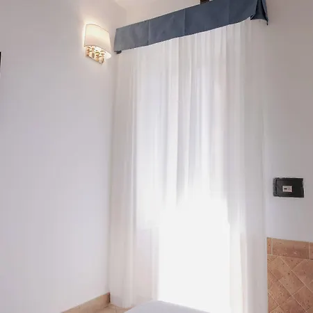 Alex Square Hotel