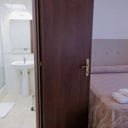 Alex Square Ξενοδοχείο 3*